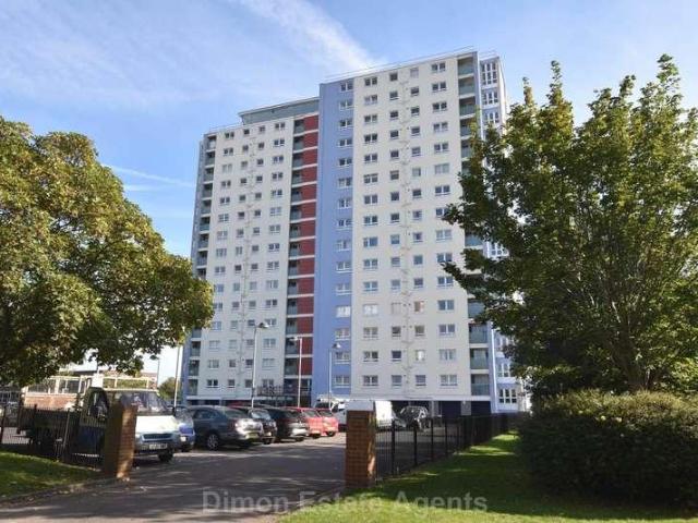 2 bed flat for sale