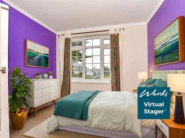2 bed flat for sale