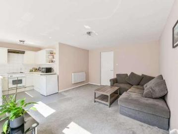 St James's, London, Greater London - Equipped kitchen