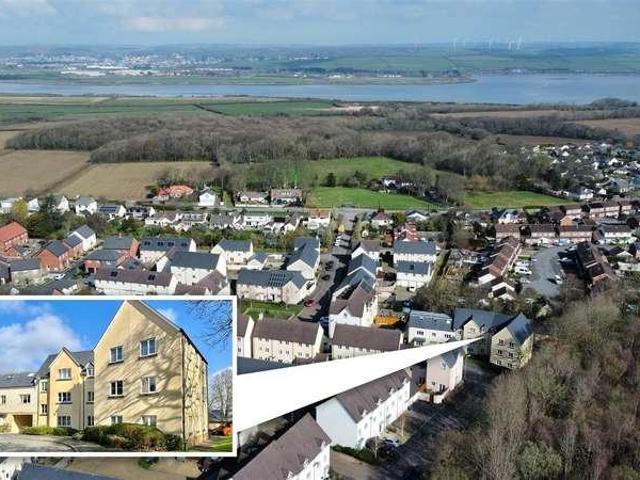 2 bed flat for sale