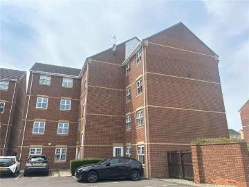 2 bed flat for sale