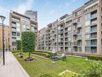 2 bed flat for sale