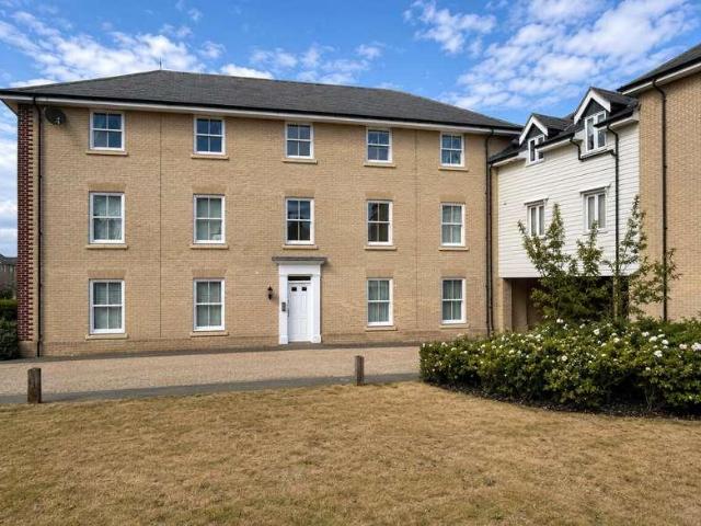 2 bed flat for sale
