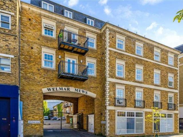2 bed flat for sale