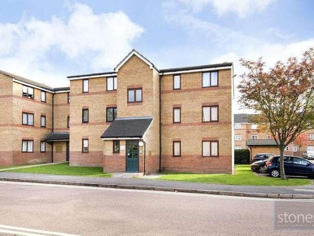2 bed flat for sale