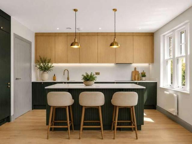 2 bed flat for sale
