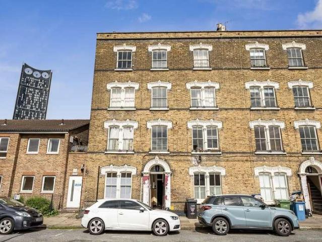 1 bed flat for sale