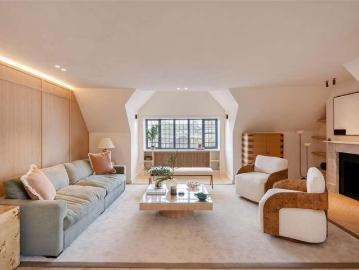 2 bed flat for sale