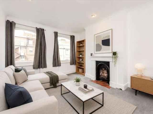 2 bed flat for sale