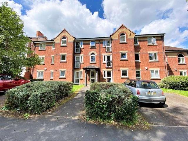 2 bed flat for sale