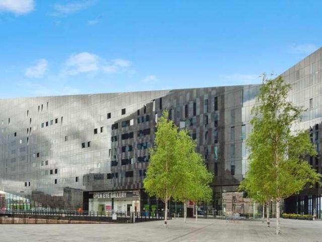 2 bed flat for sale