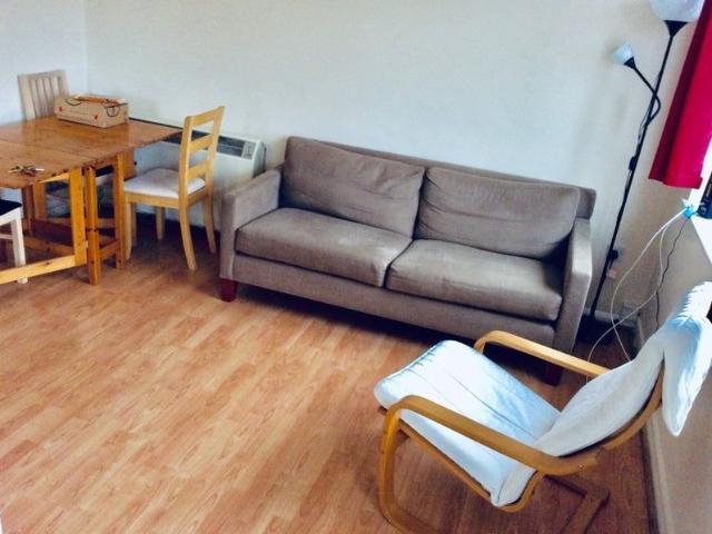 3 Bed Flat, Garratt Lane, SW17