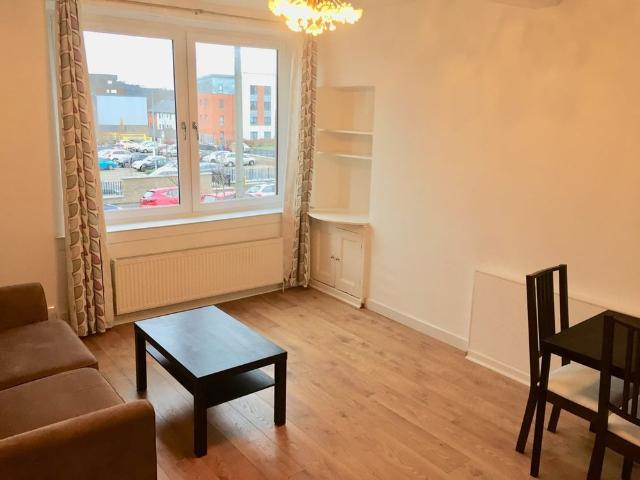 2 Bed Flat, Hutchison Road, EH14