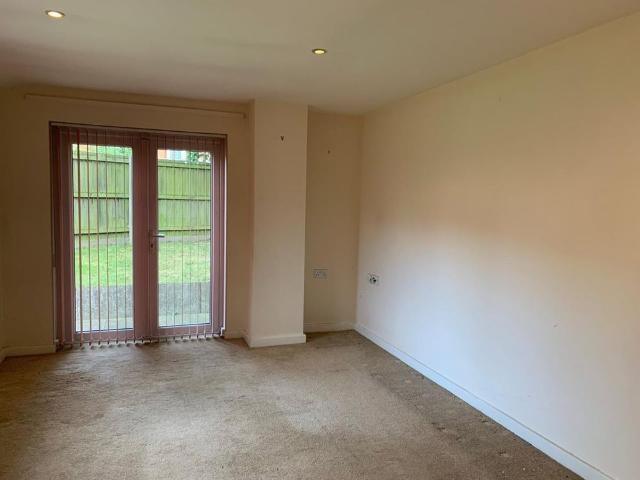 2 Bed Flat, Headly House, CV1