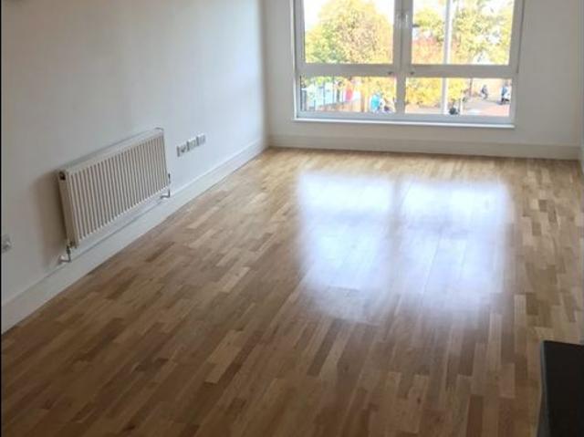 2 Bed Flat, High Road, IG1