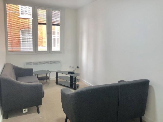 2 Bed Flat, Hounds Gate House, NG1