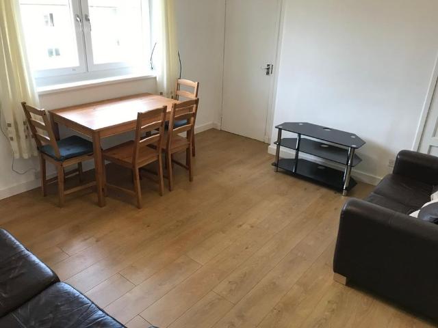 2 Bed Flat, Ivanhoe Crescent, EH16