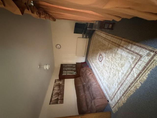 2 bed flat in CB1