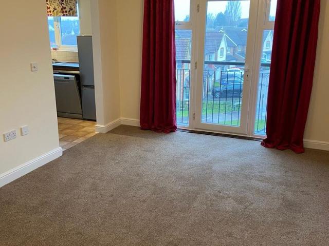 2 bed Flat in Richmond Meech Drive Kennington, Ashford, TN24 9RF