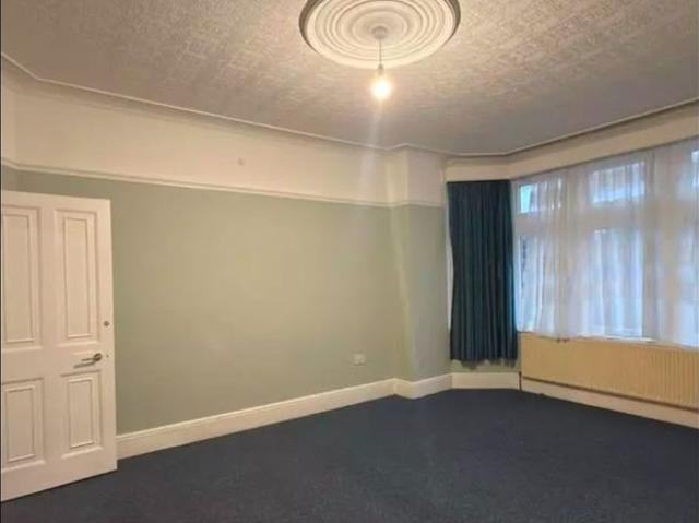 2 Bed Flat, Jayworth House, RG1