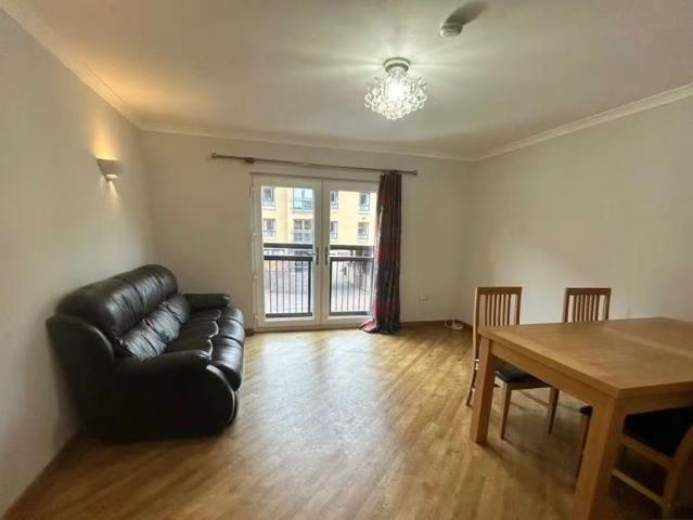 2 Bed Flat, Kelvinhaugh Street, G3