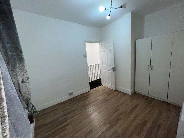 2 Bed Flat, Luton, LU1
