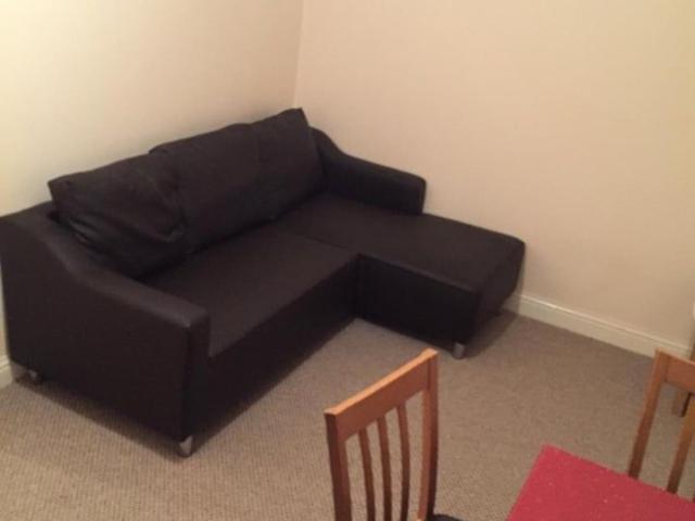 2 Bed Flat, Lyncroft Road, B11