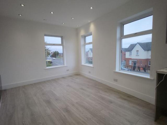 2 Bed Flat, Laird Street, CH41