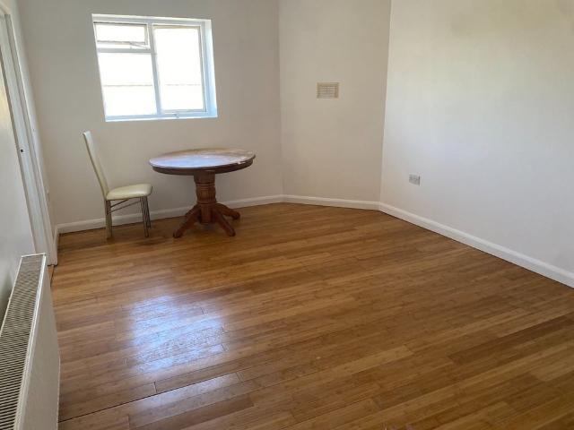 2 Bed Flat, London Road, CR0