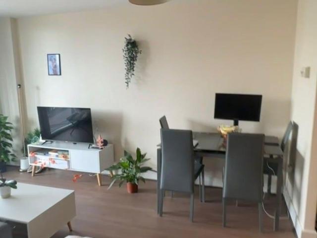 2 Bed Flat, Longleat Avenue, B15