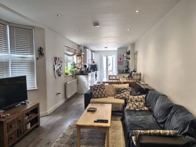 2 Bed Flat, Pemberton Road, N4