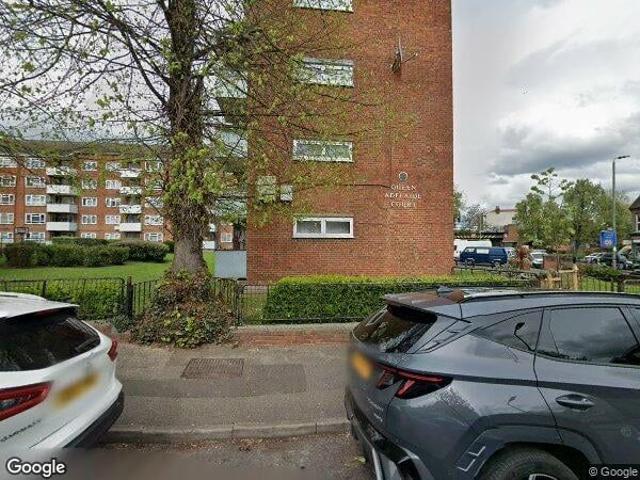 2 Bed Flat, Queen Adelaide Court, SE20