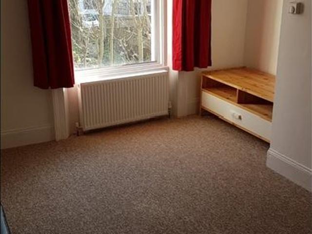 2 Bed Flat, Queens Road, SE15