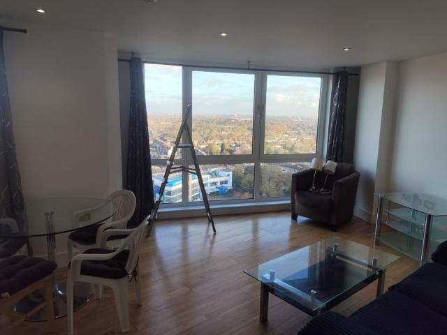 2 Bed Flat, Raphael House, IG1