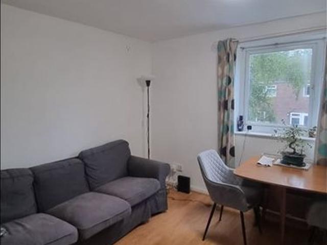 2 Bed Flat, St Matthias St, LS4