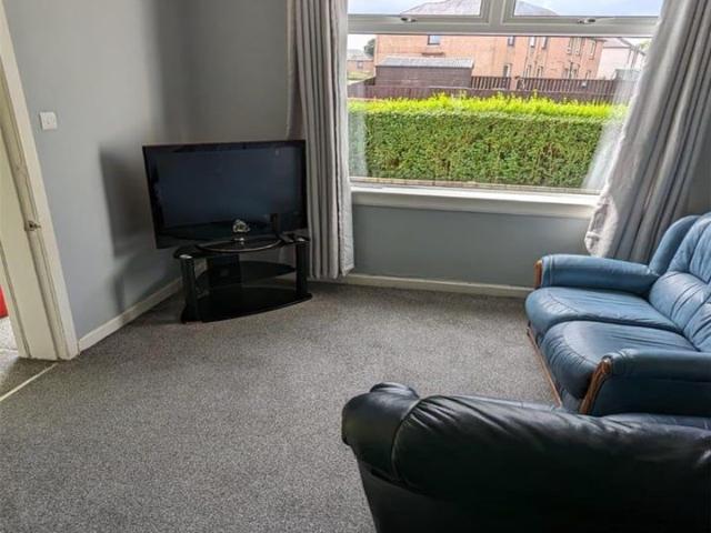 2 Bed Flat, Stenhouse Avenue, EH11