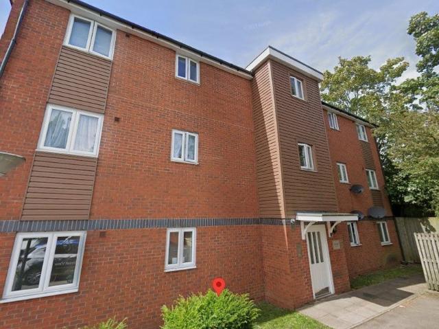2 Bed Flat, Swan Lane, CV2