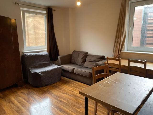 2 Bed Flat, Sauchiehall Street, G2