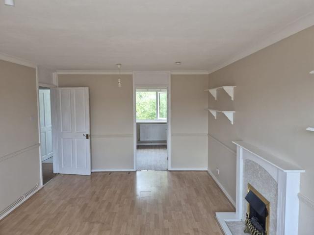 2 Bed Flat, Selby Close, B26