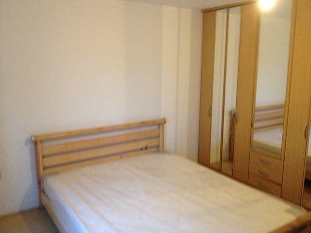 2 Bed Flat, Spencer Street, B18