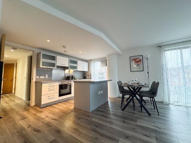 2 Bed Flat, Spencer Point, B18