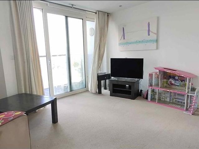 2 Bed Flat, The Blenheim Centre, TW3
