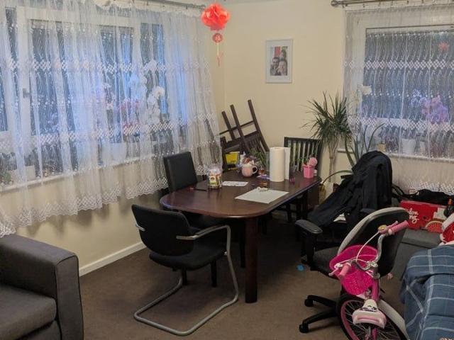 2 Bed Flat, Tilehurst Court, M7