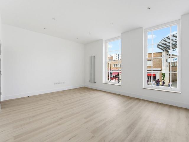 2 bed Flat To Let