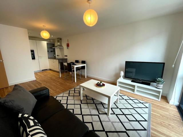 2 bed flat to let in Liverpool