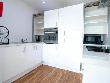 2 bed flat to let in Liverpool