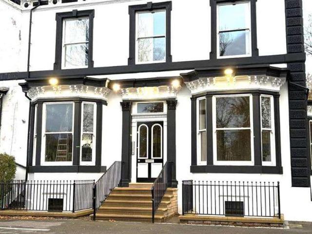 2 bed flat to rent