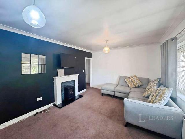 2 bed flat to rent