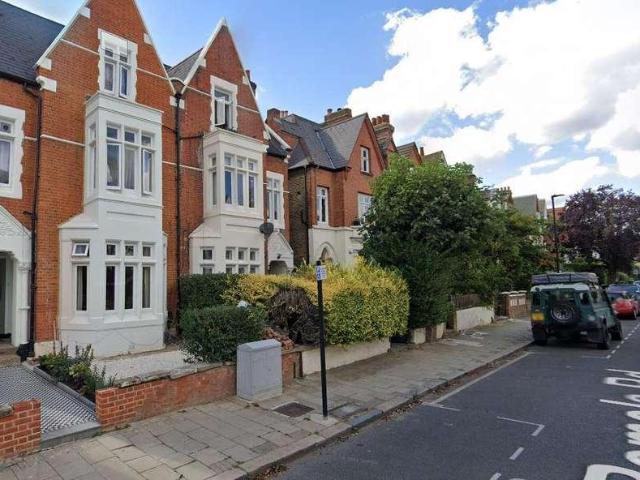 2 bed flat to rent
