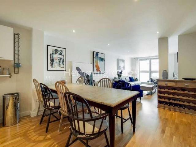 2 bed flat to rent